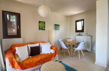 Georges Villa Galaxidi, family, pool and garden - Foto 28