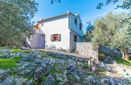 House Brena - Photo 1