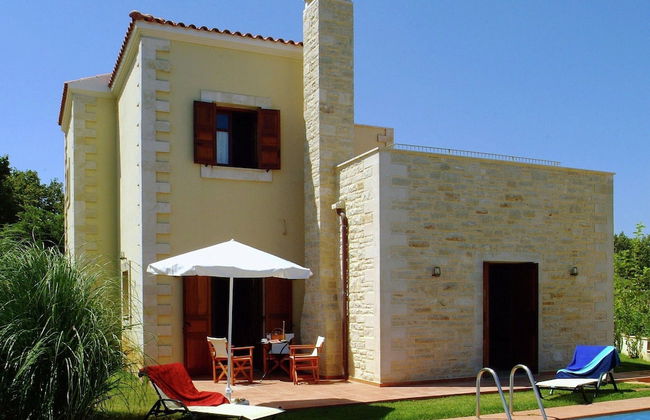 Beautiful Villa, Private Pool, Sleeps 6, Prines in Rethymnon, Crete NW Coast - Foto 1