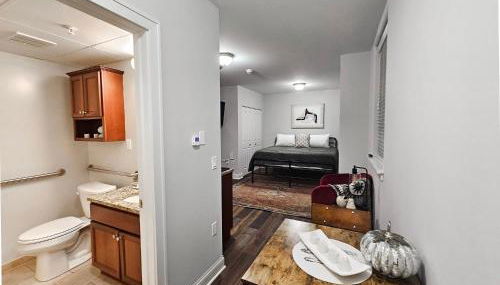 Cozy King Bed Stay at the Historic Inman - 201 - Foto 3