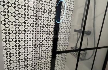 Dúplex Stylish Host con vistas al mar - Foto 26