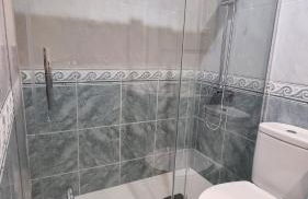 Piso completo para 5 personas en Gijón Casa Lantoxana - Foto 12