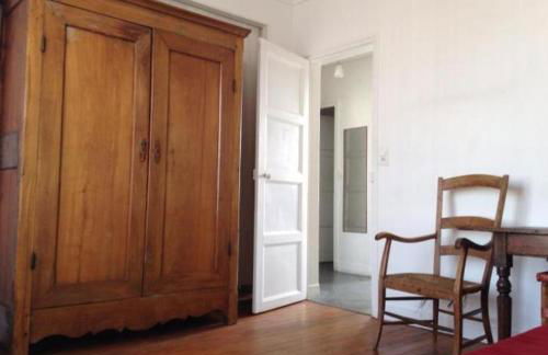 Chambre chez l'habitant dans un appartement à 2 pas de la gare SNCF et à 300m de la gare routière - Foto 8