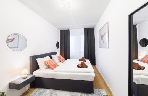 BIG New 7Rooms City Center APARTMENTS and Suites - Foto 14