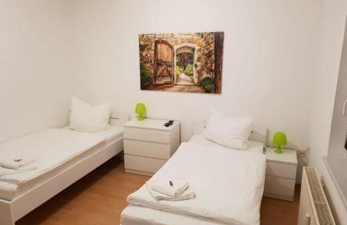 SchlafSchön Monteurunterkunft Böhlen - Foto 1