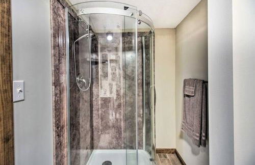 Modern Home on Mille Lacs Lake! Amazing yard and game-room! - Foto 26