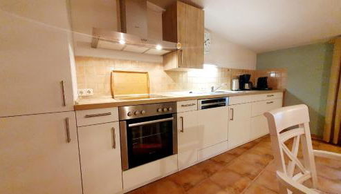 Ferienwohnung, Frühstück gegenüber,Parkplatz kostenlos zentrale ruhige Lage im Innenhof - Foto 5, stove, dishwasher, pet friendly, toaster