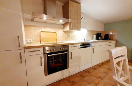 Ferienwohnung, Frühstück gegenüber,Parkplatz kostenlos zentrale ruhige Lage im Innenhof - Foto 5