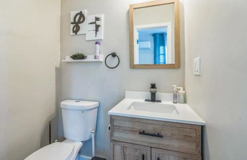 Where Classic Charm Meets Modern Serenity - Foto 23