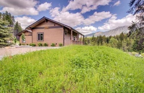Sunny Mountain Cabin for a Group Getaway in West Glacier, Montana - Foto 40