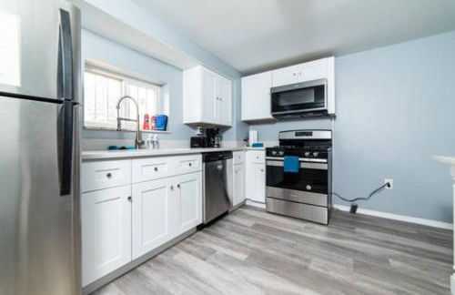 1st Floor - Free Parking - Washer & Dryer - AGH - Foto 4