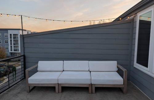 Queen City Castle - Rooftop, Garage, King Beds, Pet Friendly - Foto 35