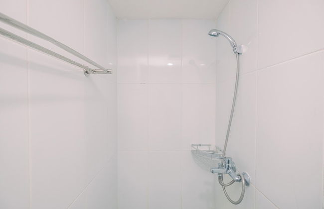 Modern Style Studio Tamansari Mahogany Apartment with City View - Foto 11