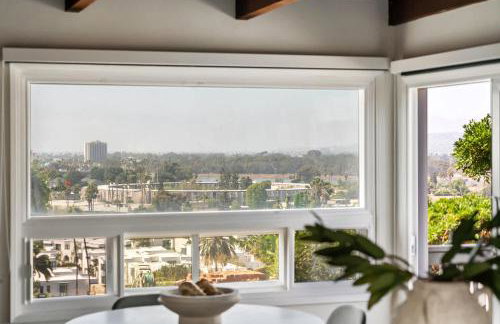 NEW Cozy Modern Home with Hot Tub and Ocean Views - Foto 1