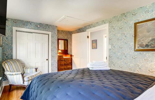 Charming Victorian Farmhouse on Historic Main St - Foto 21