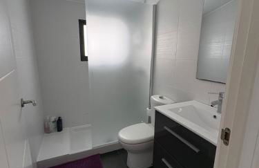 Casa vacacional a 5 min de playa y bus al centro - Foto 8