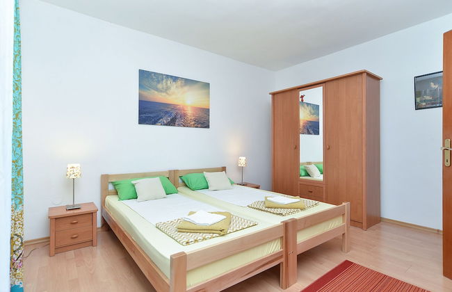 Apartments Mira 295 - Photo 16