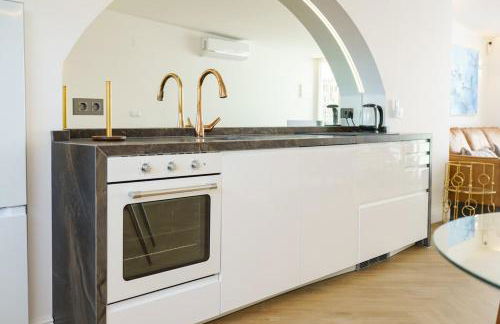 NEW! Stylish Portuguese Soul Retreat in Belém 4p - Photo 41