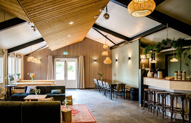 De Jister Groepshuis aan het Water Voor 30-62 Personen - Foto 13