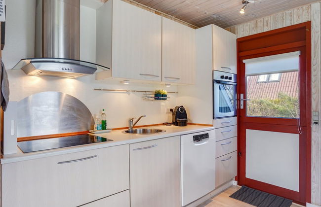 "Golubinka" - 500m from the sea - Foto 36