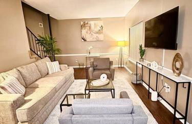 Short Walk to JSU Stadium, Hospitals, and Bars in Fondren - Foto 3