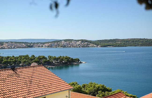 Apartment With Breathtaking sea View - Photo 10