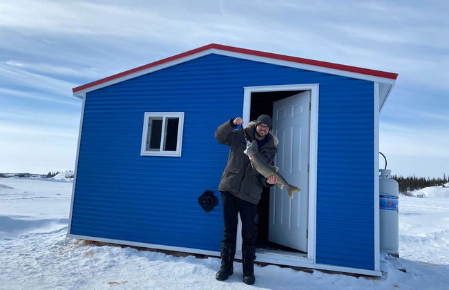Pêche sur glace à Great Slave Lake - Photo 16
