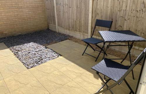 Homely & Warm Trumpington House w Parking, 5 mins drive to Bio Medical Campus, Addenbrooke's & Papworth hospitals - Foto 7