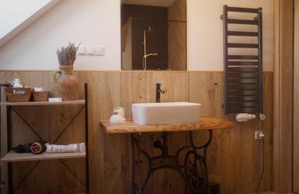 Stodoła Majołka- kameralny dom z balią w Izerach - Foto 2