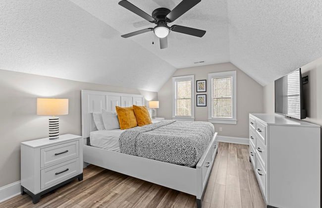 Winding Down by Avantstay Sleeps 20 Dock View - Foto 37