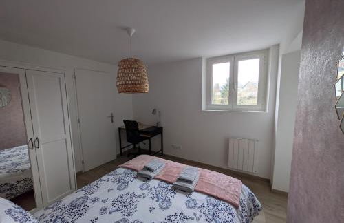 ROSE - Appartement entier tout confort et moderne Hyper centre d'ERNÉE - Foto 10