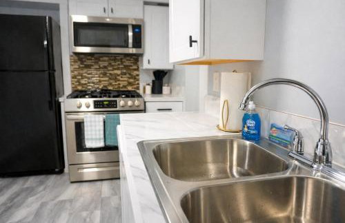 Cozy 1Bdrm • Great Location • Fast Wi-fi - Foto 6