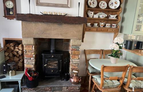 Historic 1600’s The Grocer’s Cottage - Foto 42