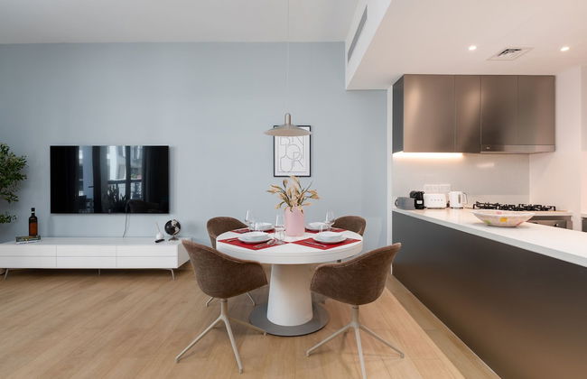 Cozy La Mer 2BR w Beach Access - Photo 9