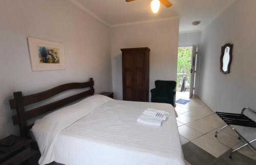 "Cantinho das serestas" em flats com piscina, sem café - Foto 5