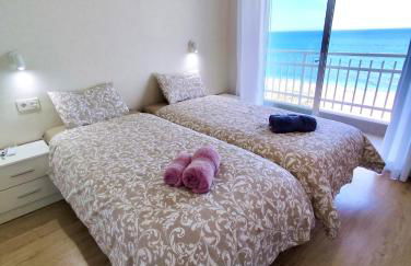 Horizonte 3 Charming apartment with breathtaking sea view at first line of Fuengirola beach - Photo 2