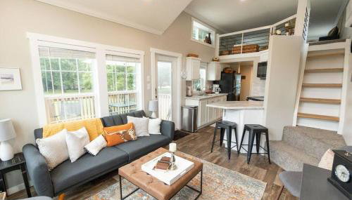 Pets Welcome Tiny House + Guadalupe River Access - Foto 1