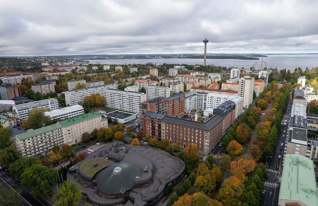 New 2BR Apt with Balcony, Sauna & Great Location - Foto 23