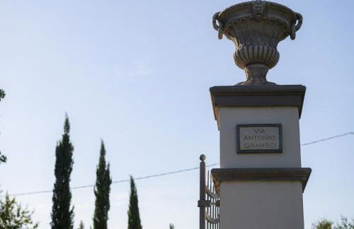 House in the heart of Tuscany with A/C and pool! - Foto 26