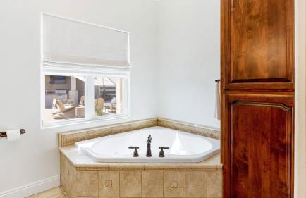 Pool Views Hot Tub Fire Pit Arcade Vista Clara by AvantStay - Foto 31