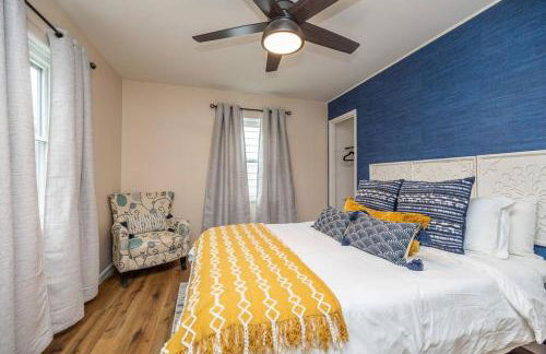 Close to airport* Pets*Fenced yard*A/C & Fast WIFI - Foto 9