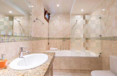 Kassiopi View Villas-Corfu-Villa Christos-4 bedrooms-big private pool-sea view-prime location - Photo 28