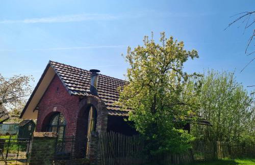 Das alte Backhaus auf dem Bio-Bauernhof - Foto 22