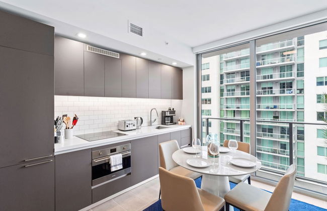 Modern High-Rise Condo with Pool/Gym, in Central DT MIAMI! - Photo 52