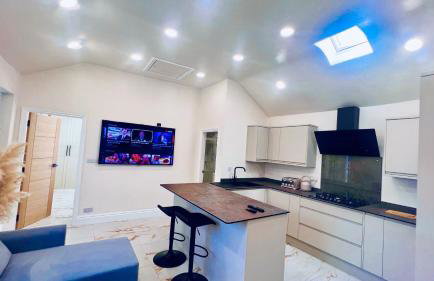 Cozy Charming Bungalow BRAND NEW - Photo 45