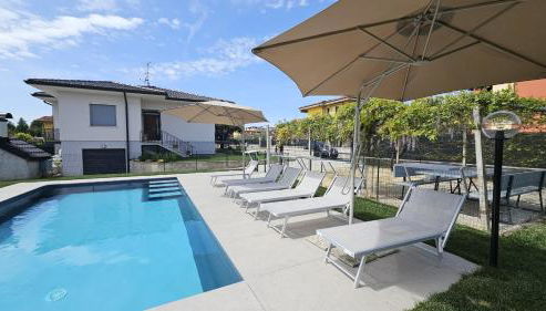 VILLA HARMONY - Regarda Travel - Foto 4, sunbed