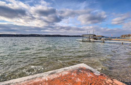 Lakefront Canandaigua Home with Grill, Fire Pit - Foto 21