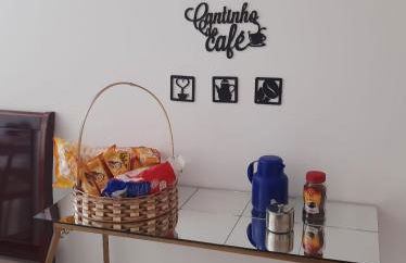 Privacidade para sua família e grupos em um só lugar-2 quartos- melhor custo-benefício, garagem, sala com cozinha integrada, aconchegante, ambiente moderno e funcional, wi-fi veloz gratuito, próximo ao Parque das Águas-Calçadão e tudo que a cidade oferece - Foto 16