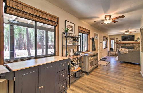 Fireplace, Deck and Grill Pinetop Cabin Rental! - Foto 12