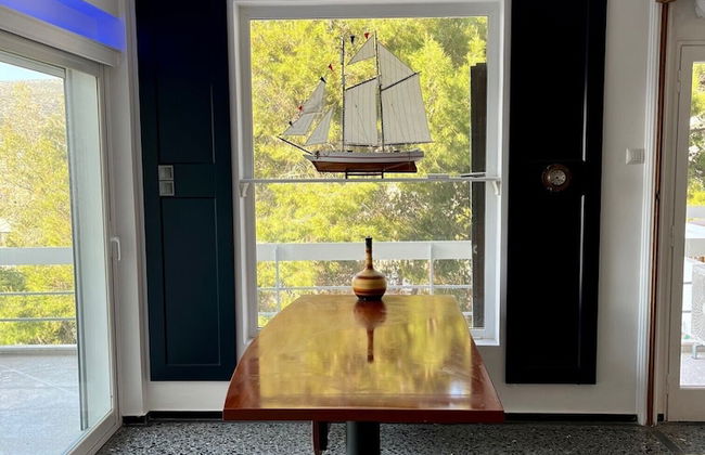 Stunning View Seaside 1-bed Apartment in Saronida - Foto 12